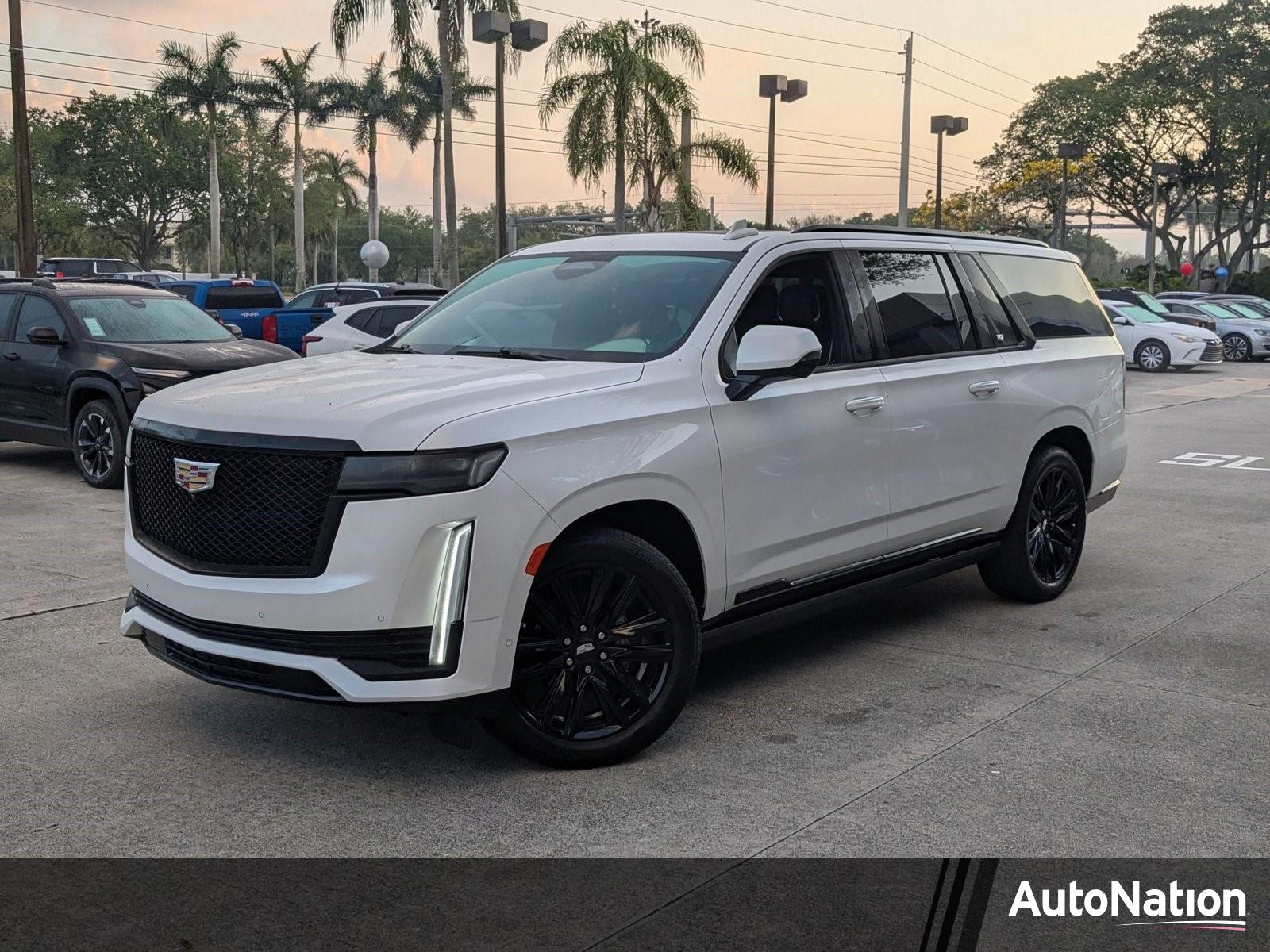 2022 Cadillac Escalade ESV Vehicle Photo in PEMBROKE PINES, FL 33024-6534