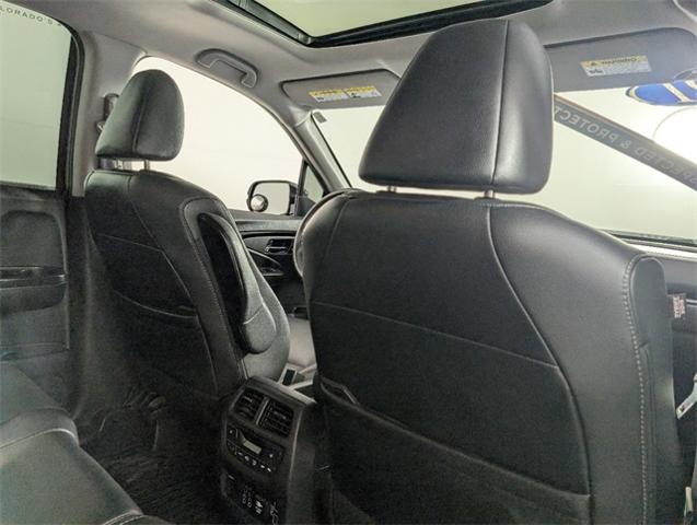 2021 Honda Pilot Vehicle Photo in ENGLEWOOD, CO 80113-6708