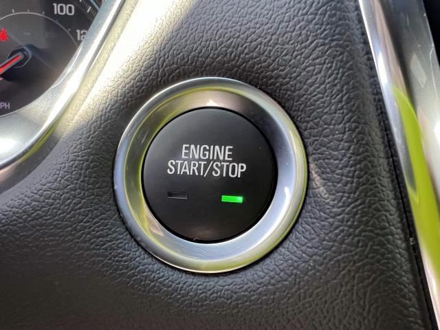 2022 Chevrolet Traverse Vehicle Photo in Roslyn, NY 11576