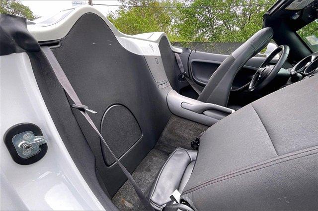 2007 Pontiac Solstice Vehicle Photo in INDEPENDENCE, MO 64055-1314