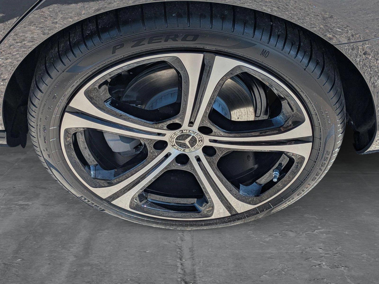 2025 Mercedes-Benz C-Class Vehicle Photo in Sarasota, FL 34231