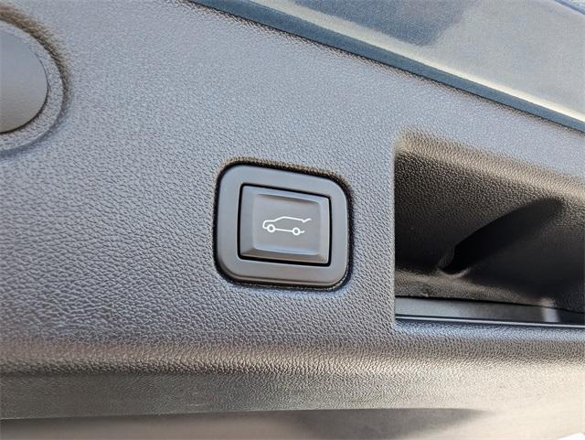 2024 Chevrolet Equinox Vehicle Photo in AURORA, CO 80012-4011
