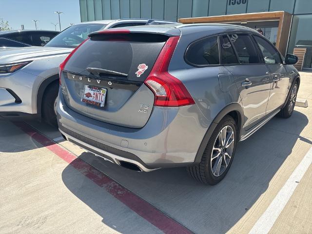 2016 Volvo V60 Cross Country Vehicle Photo in Grapevine, TX 76051