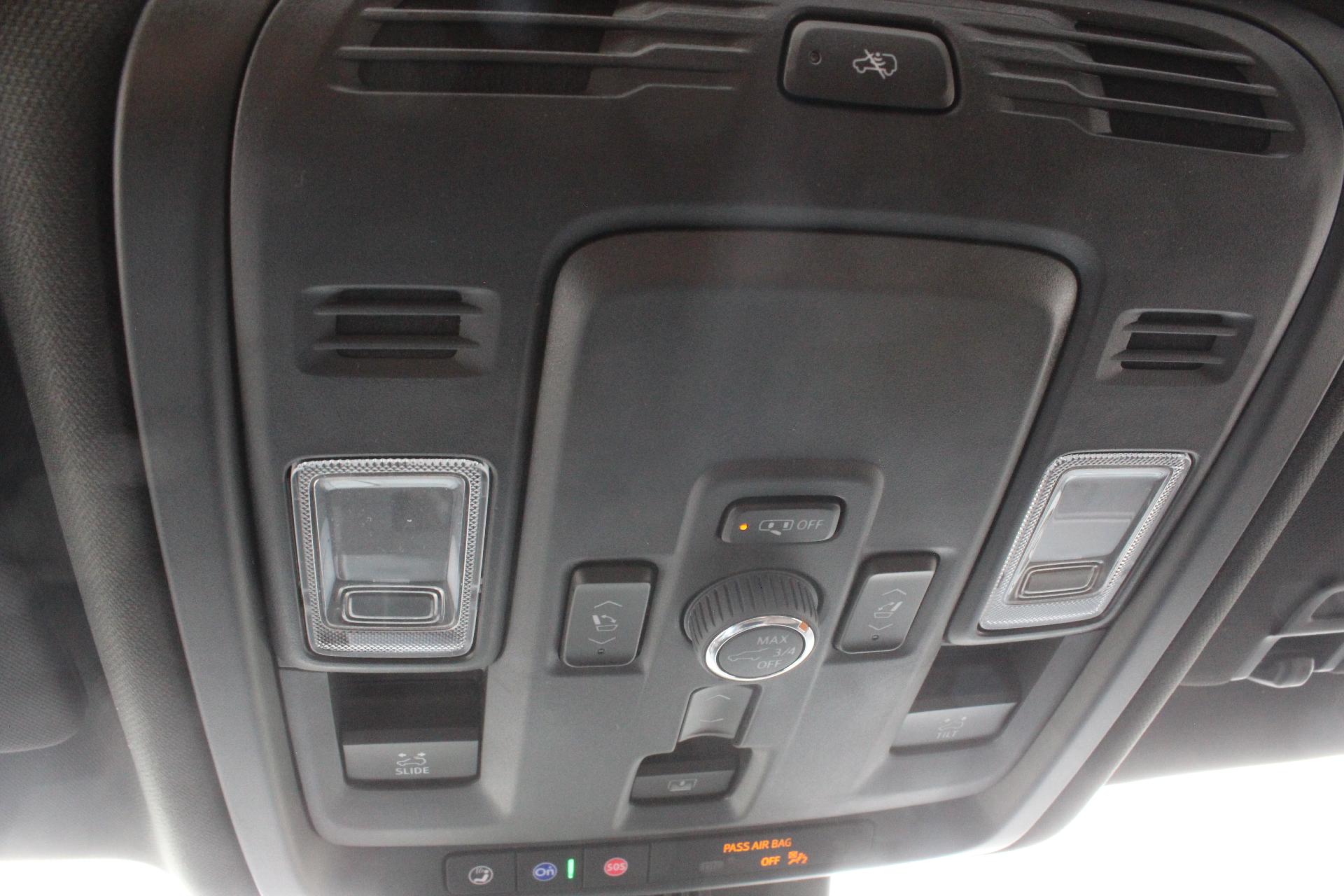 2025 GMC Yukon Vehicle Photo in AURORA, CO 80012-4011