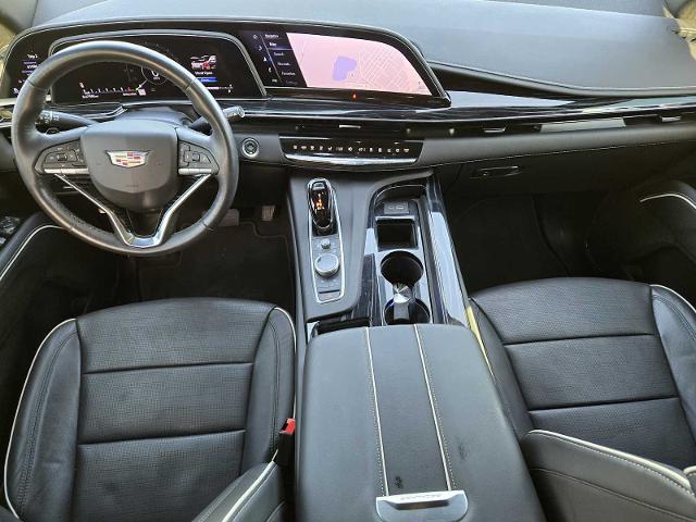 2022 Cadillac Escalade Vehicle Photo in DENTON, TX 76210-9321