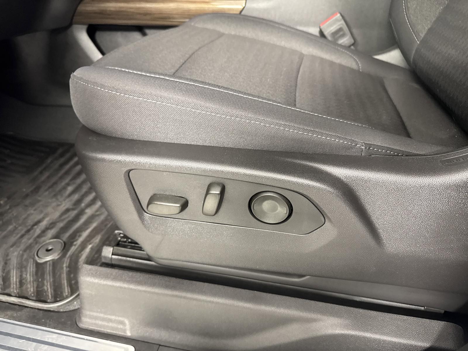 2025 Chevrolet Silverado 2500 HD Vehicle Photo in GEORGETOWN, TX 78626-7508