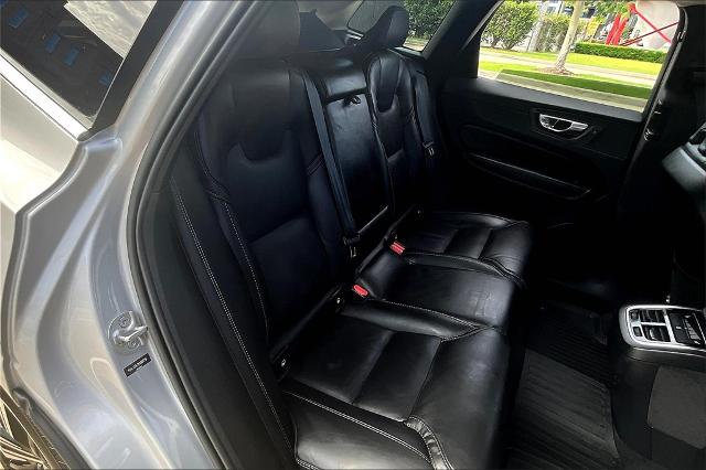 2022 Volvo XC60 Vehicle Photo in Houston, TX 77007