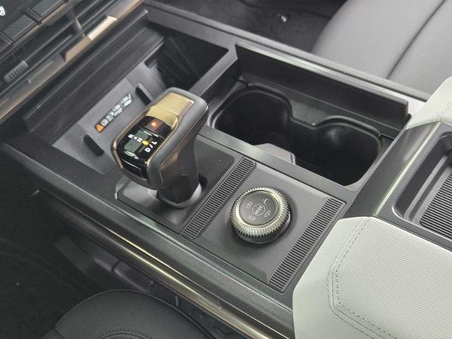 2025 GMC HUMMER EV Pickup Vehicle Photo in DALLAS, TX 75209-3016