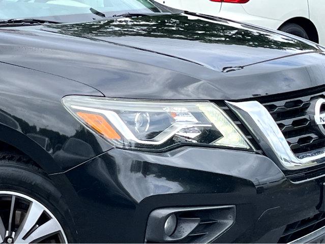 2017 Nissan Pathfinder Vehicle Photo in Savannah, GA 31419