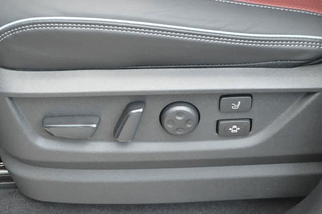 2025 INFINITI QX80 Vehicle Photo in Houston, TX 77090