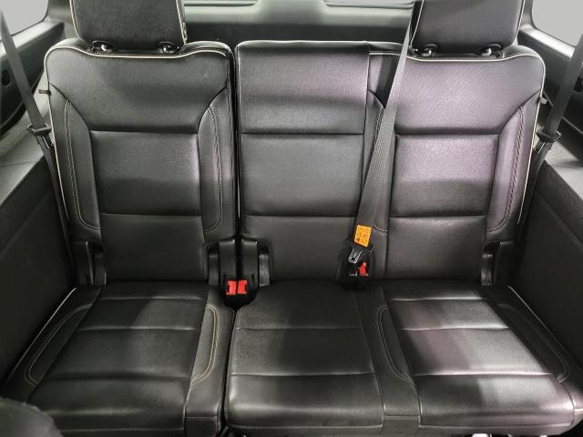 2021 Chevrolet Suburban Vehicle Photo in Neenah, WI 54956