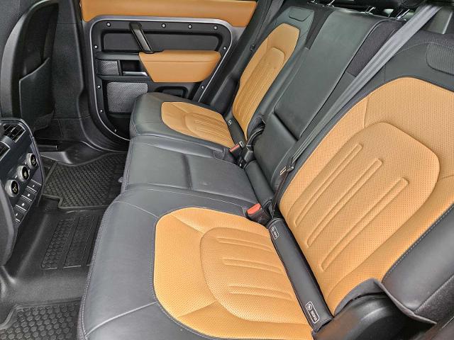 2020 Defender Vehicle Photo in AUSTIN, TX 78717