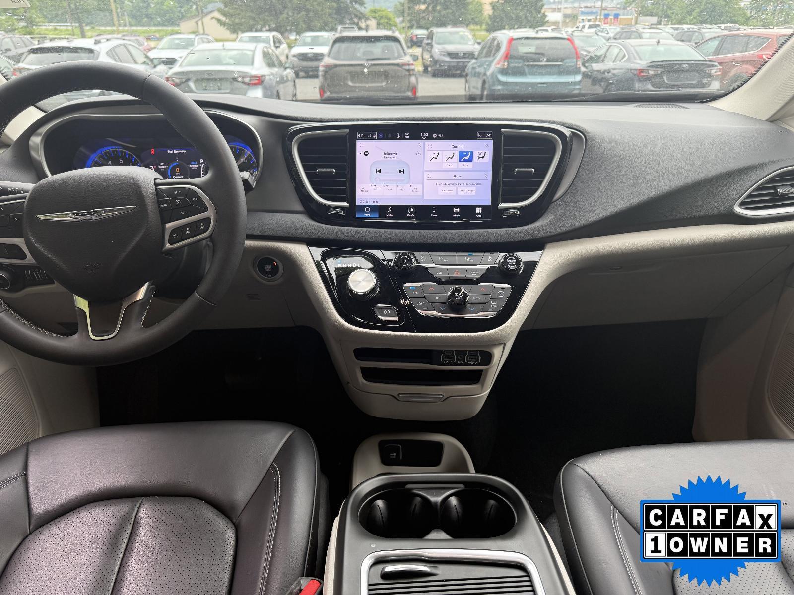 2023 Chrysler Pacifica Vehicle Photo in Harrisburg, PA 17111