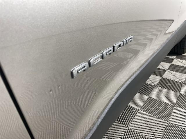 2023 GMC Acadia Vehicle Photo in GILBERT, AZ 85297-0402