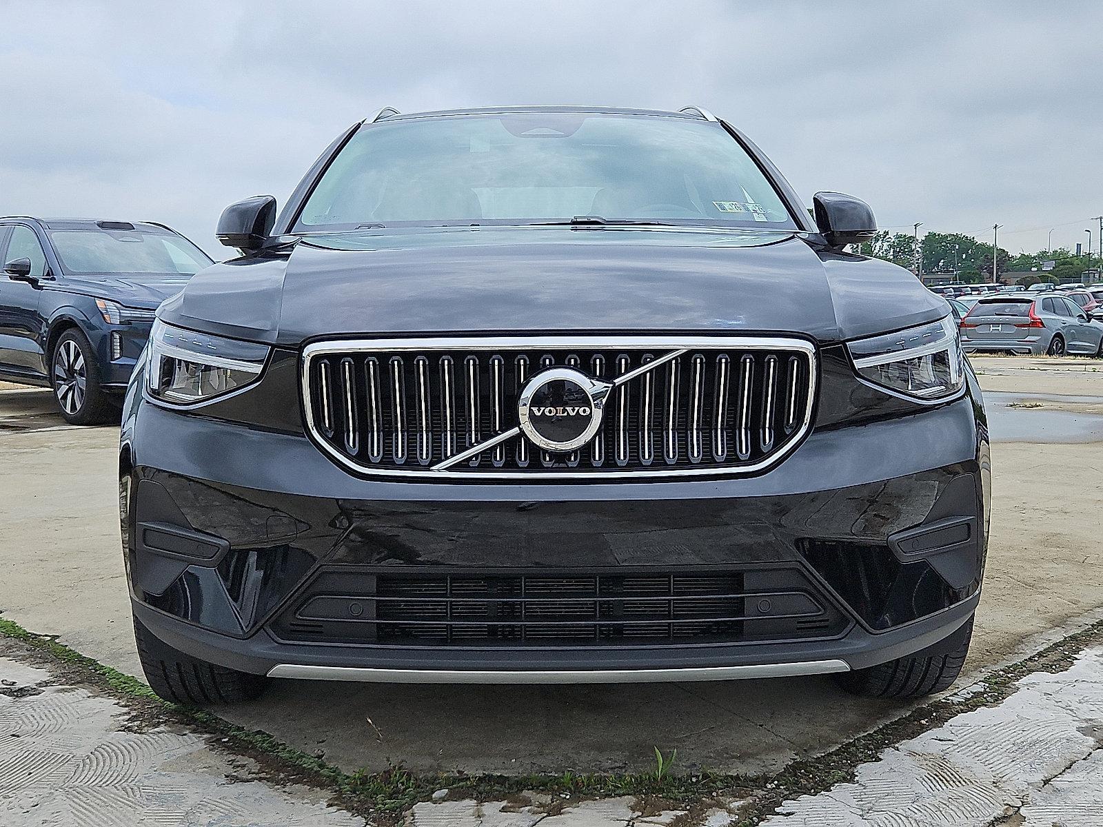 2025 Volvo XC40 Vehicle Photo in Trevose, PA 19053