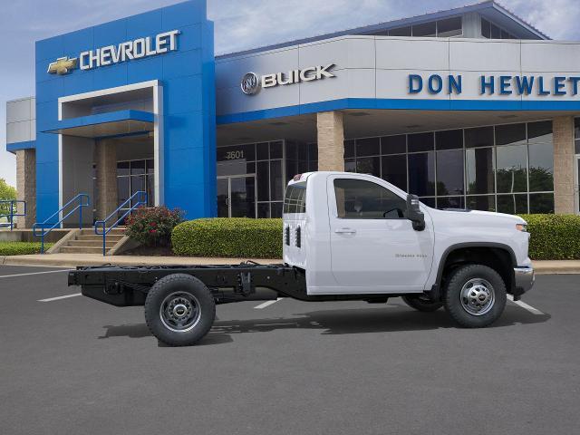 2025 Chevrolet Silverado 3500 HD Chassis Cab Vehicle Photo in GEORGETOWN, TX 78626-7508