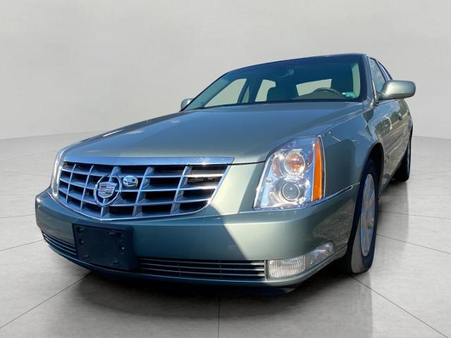 2006 Cadillac Deville Vehicle Photo in APPLETON, WI 54914-8833
