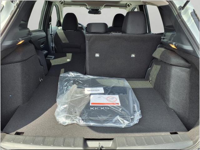 2025 Nissan Kicks Vehicle Photo in Oshkosh, WI 54904
