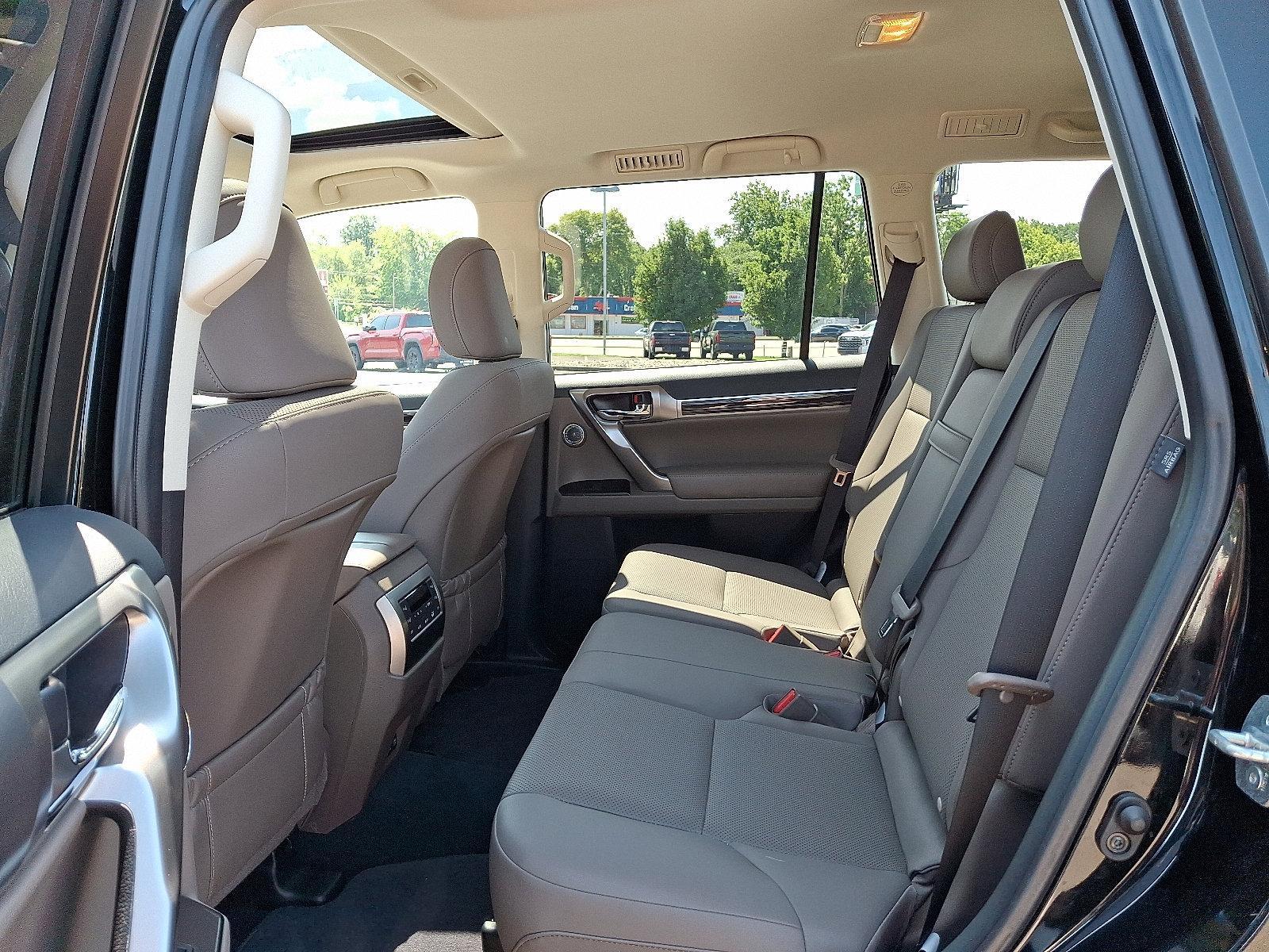 2022 Lexus GX 460 Vehicle Photo in Trevose, PA 19053