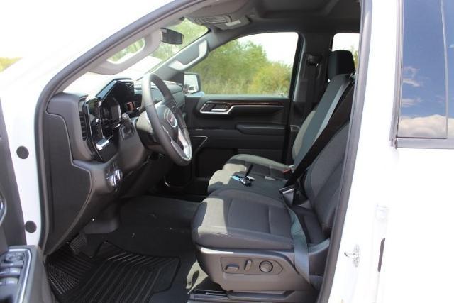 2024 GMC Sierra 1500 Vehicle Photo in Greenville, TX 75402