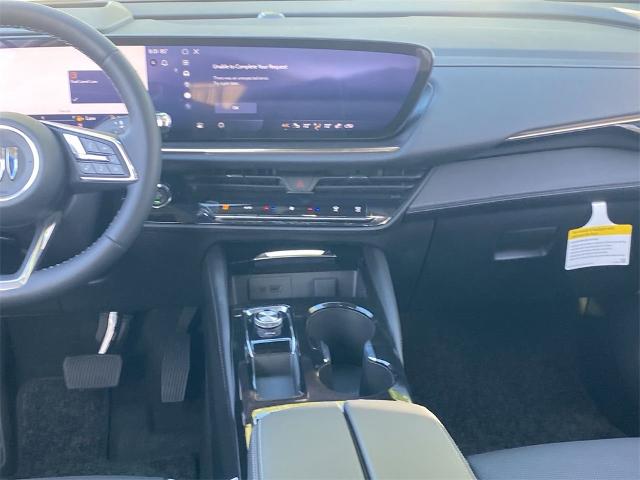 2024 Buick Envision Vehicle Photo in GOODYEAR, AZ 85338-1310