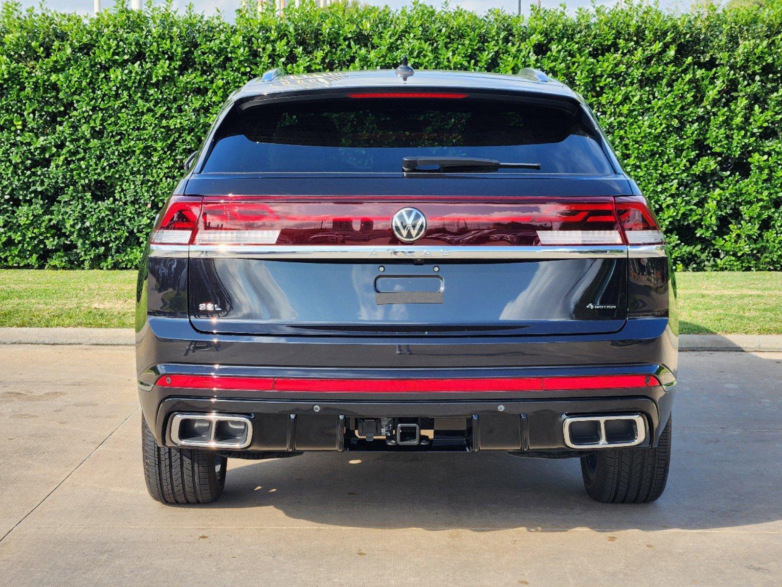 2024 Volkswagen Atlas Cross Sport Vehicle Photo in HOUSTON, TX 77079