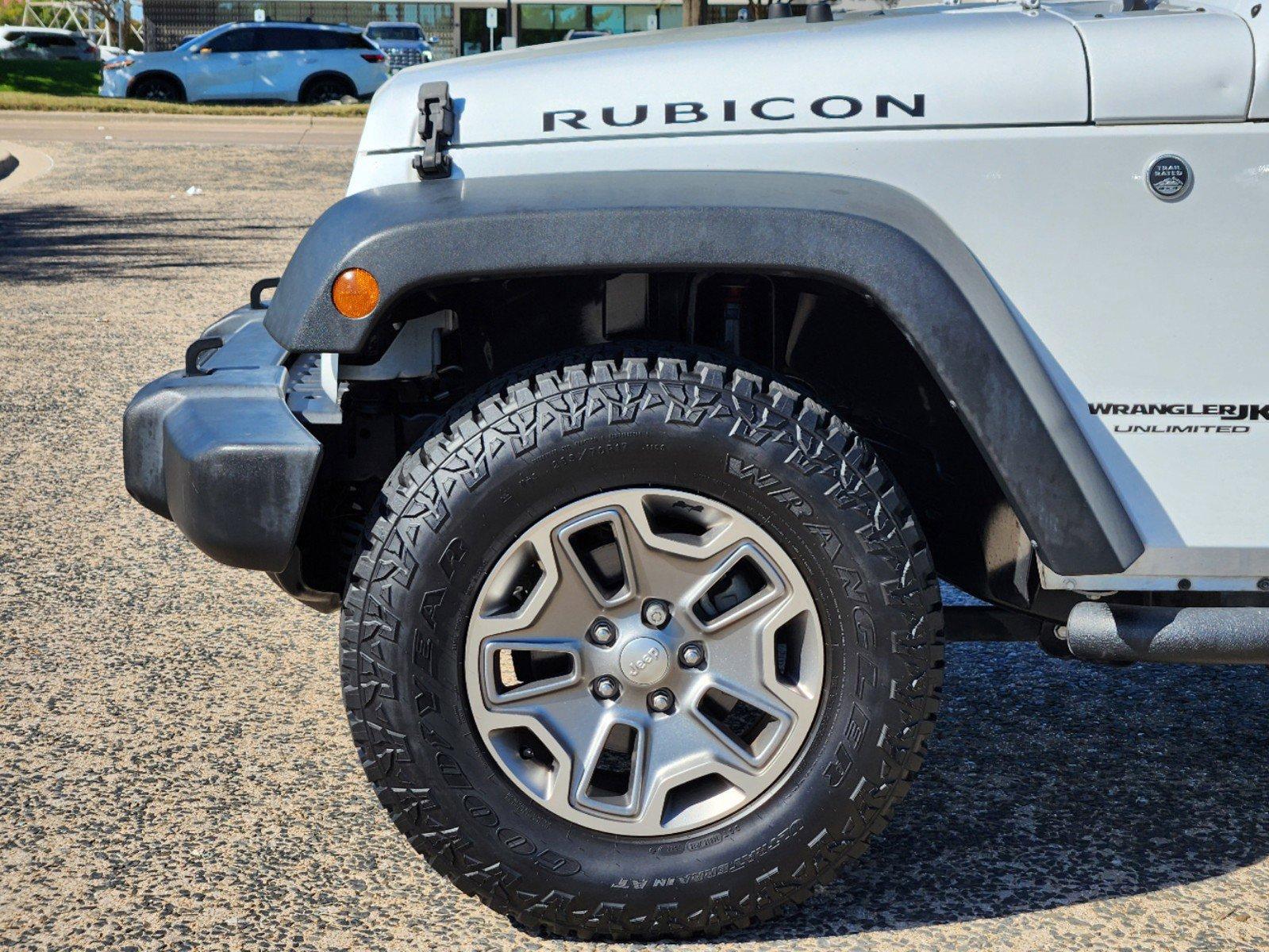 2018 Jeep Wrangler JK Unlimited Vehicle Photo in FORT WORTH, TX 76132