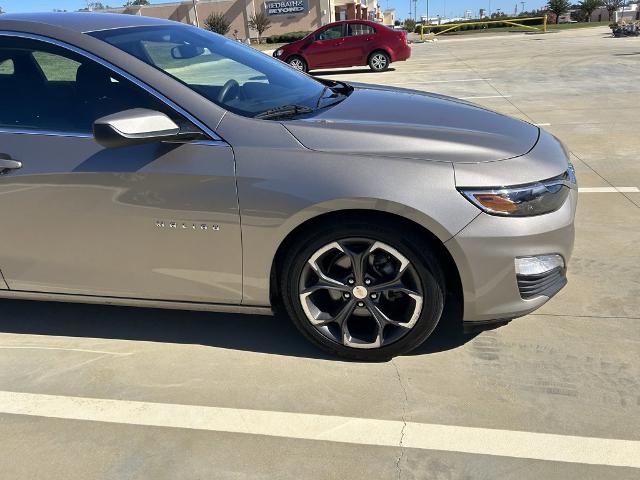 Used 2022 Chevrolet Malibu 1LT with VIN 1G1ZD5ST9NF177854 for sale in Texarkana, TX