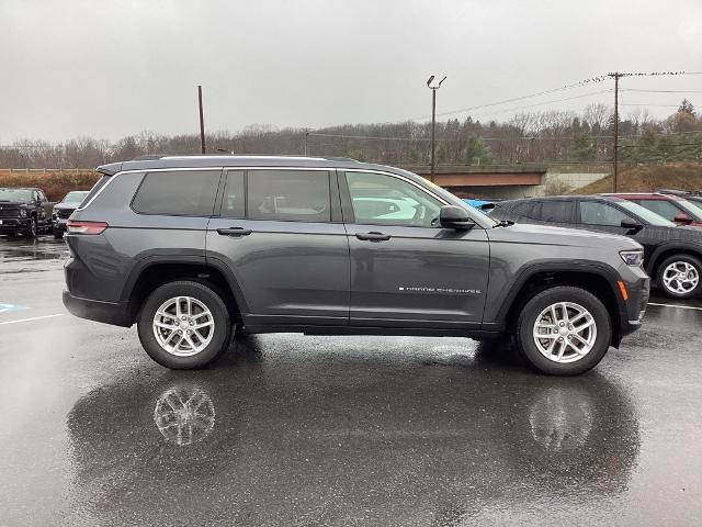 2023 Jeep Grand Cherokee L Vehicle Photo in Gardner, MA 01440