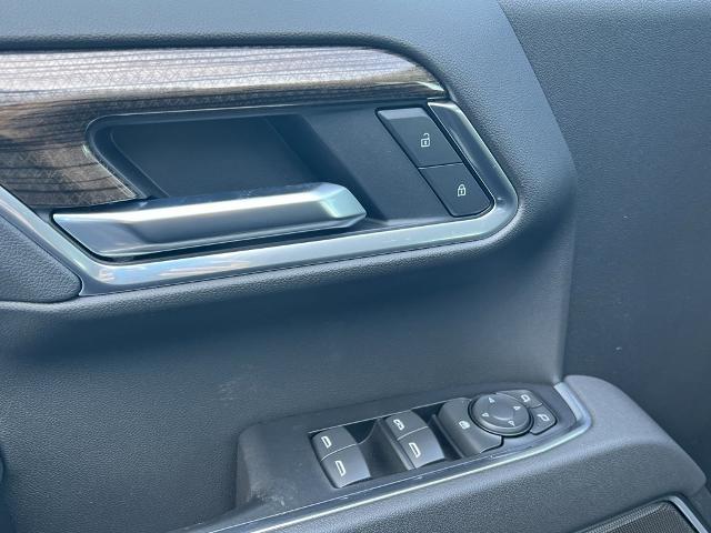 2025 Chevrolet Silverado 1500 Vehicle Photo in GARDNER, MA 01440-3110