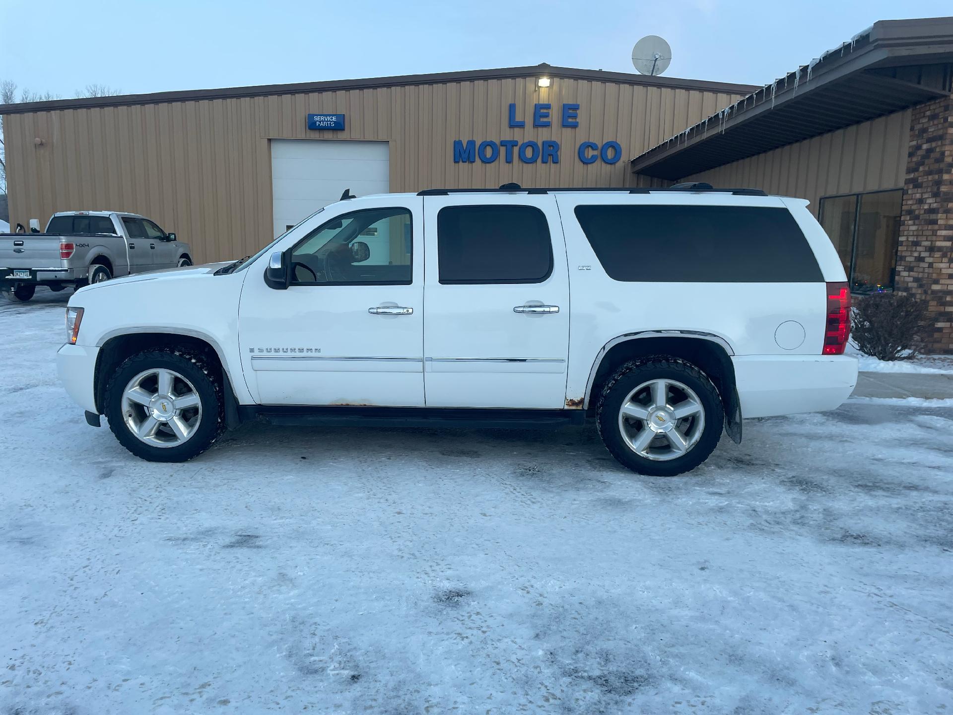 Used 2009 Chevrolet Suburban LTZ with VIN 1GNFK36399R216145 for sale in Dawson, Minnesota