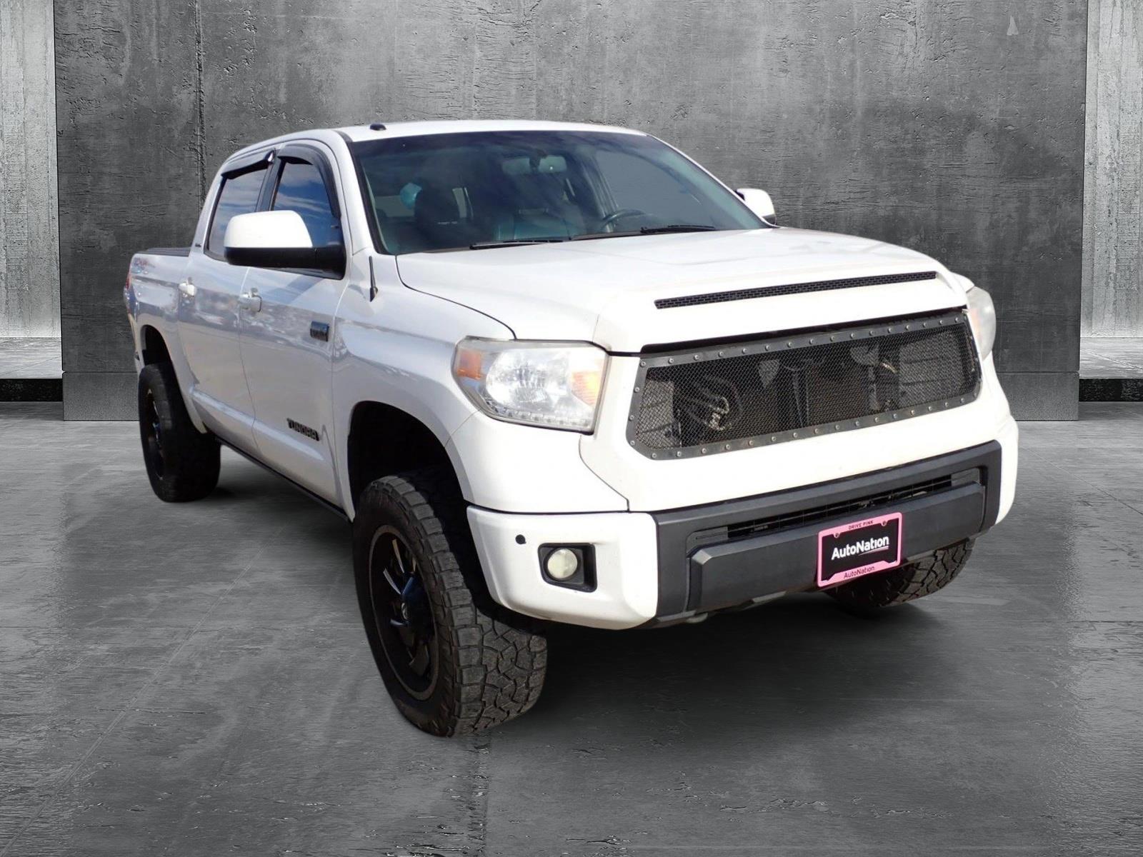 2016 Toyota Tundra 4WD Truck Vehicle Photo in DENVER, CO 80221-3610