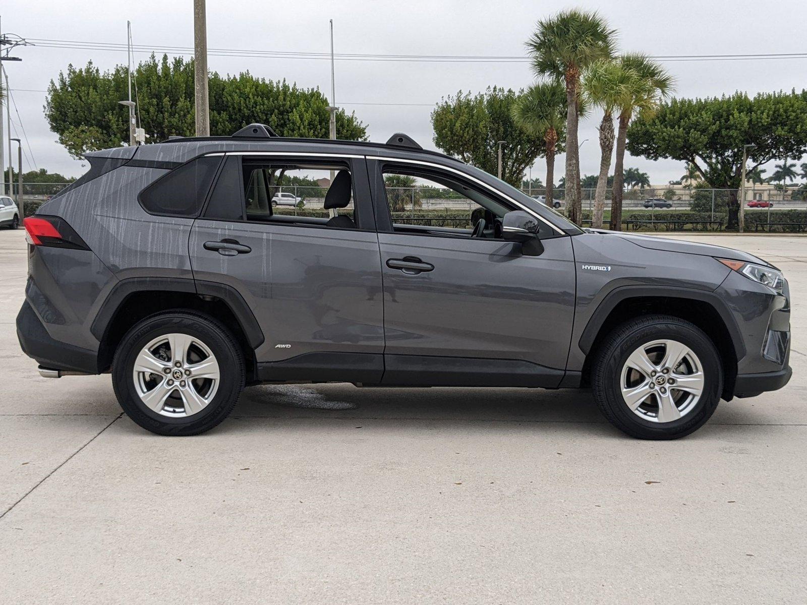 2021 Toyota RAV4 Vehicle Photo in Davie, FL 33331