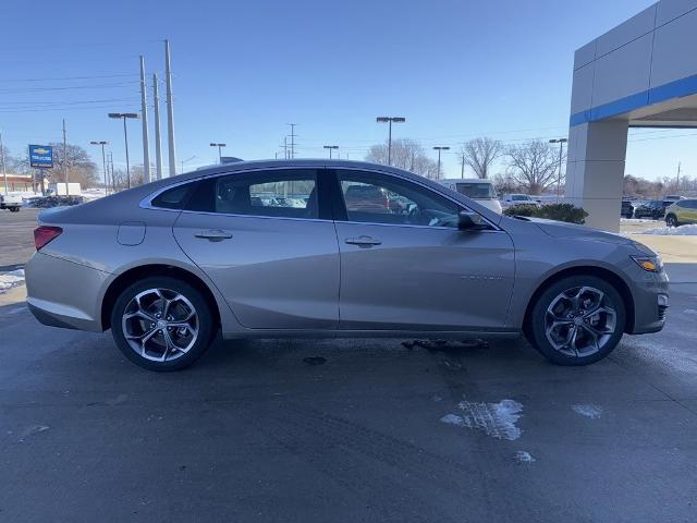 2024 Chevrolet Malibu Vehicle Photo in MANHATTAN, KS 66502-5036