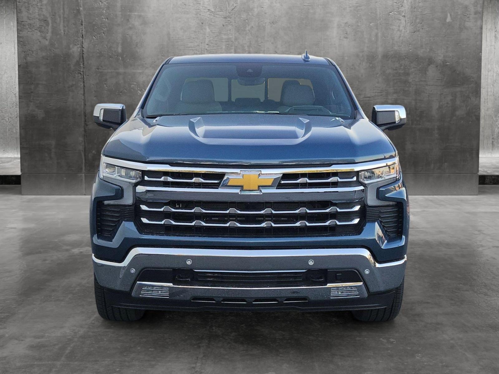 2024 Chevrolet Silverado 1500 Vehicle Photo in MESA, AZ 85206-4395