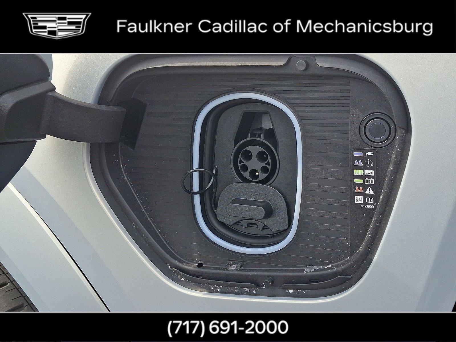 2025 Cadillac Escalade IQ Vehicle Photo in MECHANICSBURG, PA 17050-1707