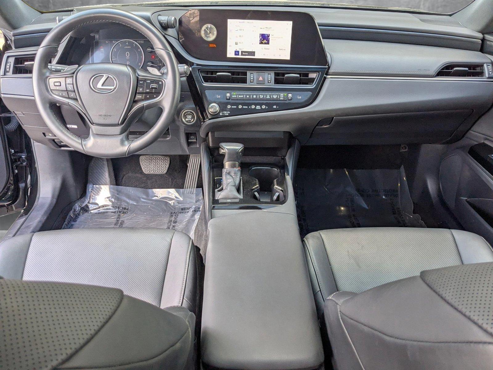 2023 Lexus ES Vehicle Photo in PEMBROKE PINES, FL 33024-6534