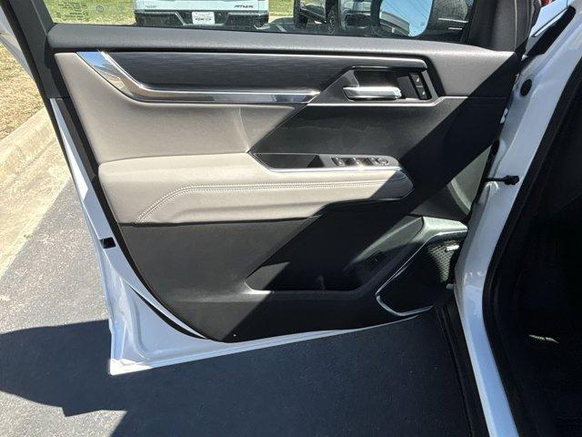 2025 GMC Acadia Vehicle Photo in ALBERTVILLE, AL 35950-0246