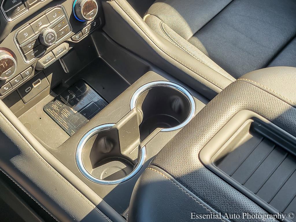 2023 Chevrolet Suburban Vehicle Photo in AURORA, IL 60503-9326