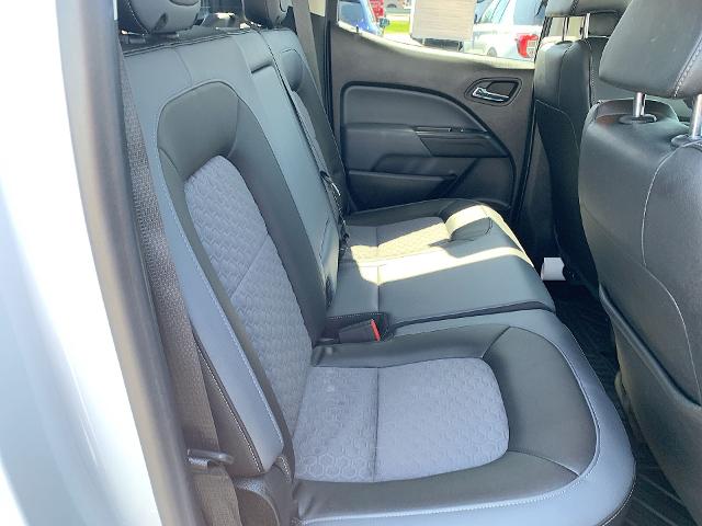 2016 Chevrolet Colorado Vehicle Photo in MOON TOWNSHIP, PA 15108-2571