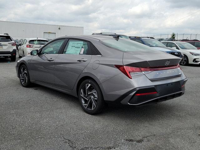 2025 Hyundai ELANTRA Vehicle Photo in Harrisburg, PA 17111