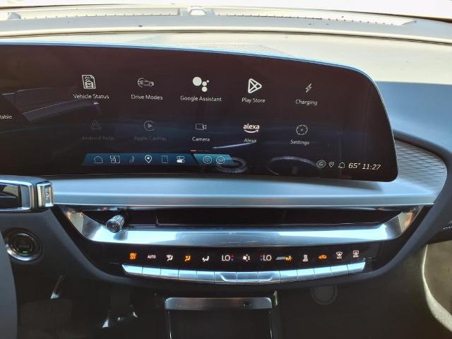 2025 Cadillac LYRIQ Vehicle Photo in TAMPA, FL 33612-3404