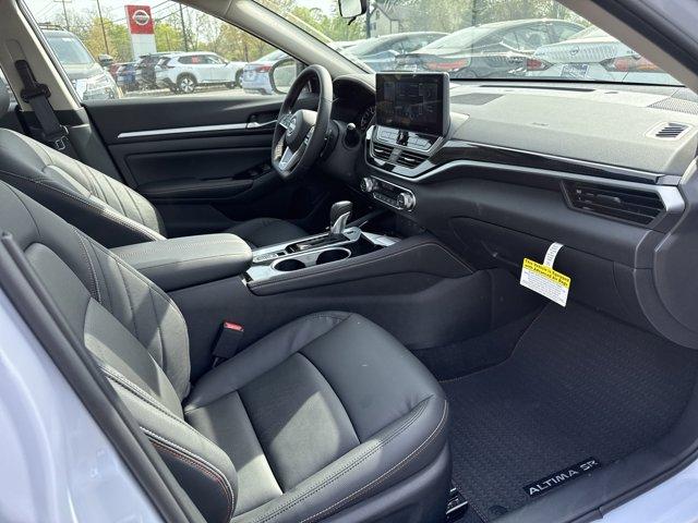 2025 Nissan Altima Vehicle Photo in Flemington, NJ 08822