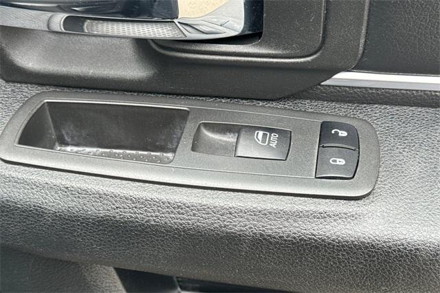 2022 Ram 1500 Classic Vehicle Photo in ELK GROVE, CA 95757-8703