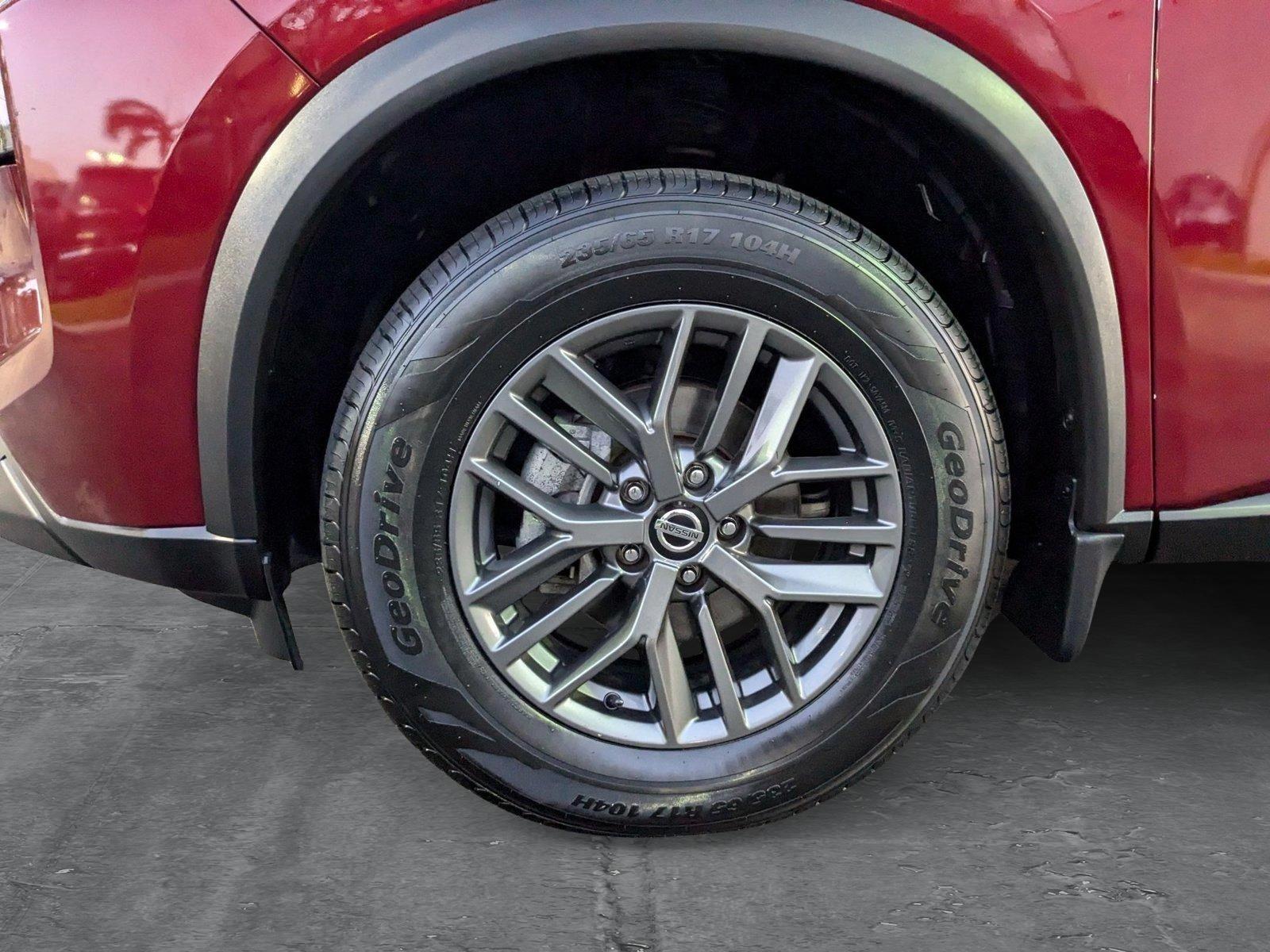 2021 Nissan Rogue Vehicle Photo in Miami, FL 33135