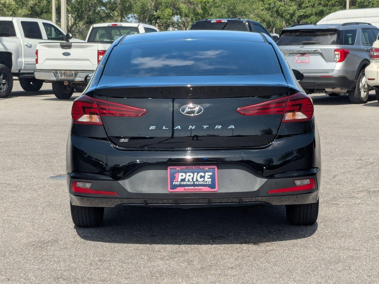 2019 Hyundai ELANTRA Vehicle Photo in St. Petersburg, FL 33713