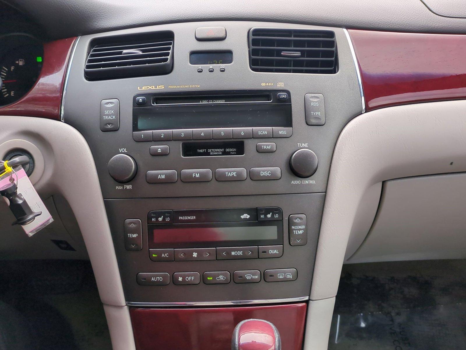 2002 Lexus ES 300 Vehicle Photo in West Palm Beach, FL 33417