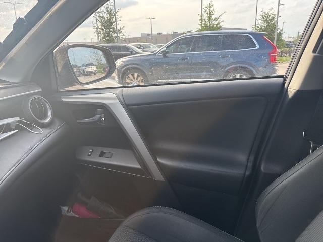 2017 Toyota RAV4 Vehicle Photo in San Antonio, TX 78230