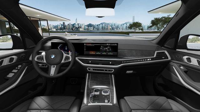 2025 BMW X7 xDrive40i Vehicle Photo in GRAPEVINE, TX 76051