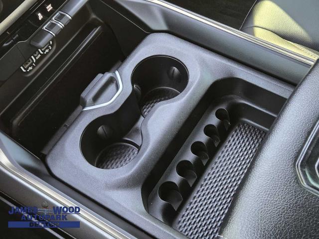 2021 Ram 1500 Vehicle Photo in DENTON, TX 76210-9321
